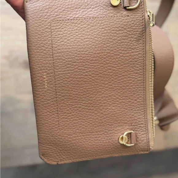 Cuyana Linea Bucket Bag